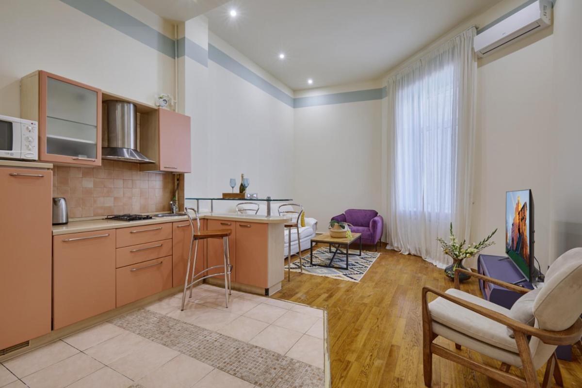 Apartments Near The Golden Gate Kiev Exterior foto