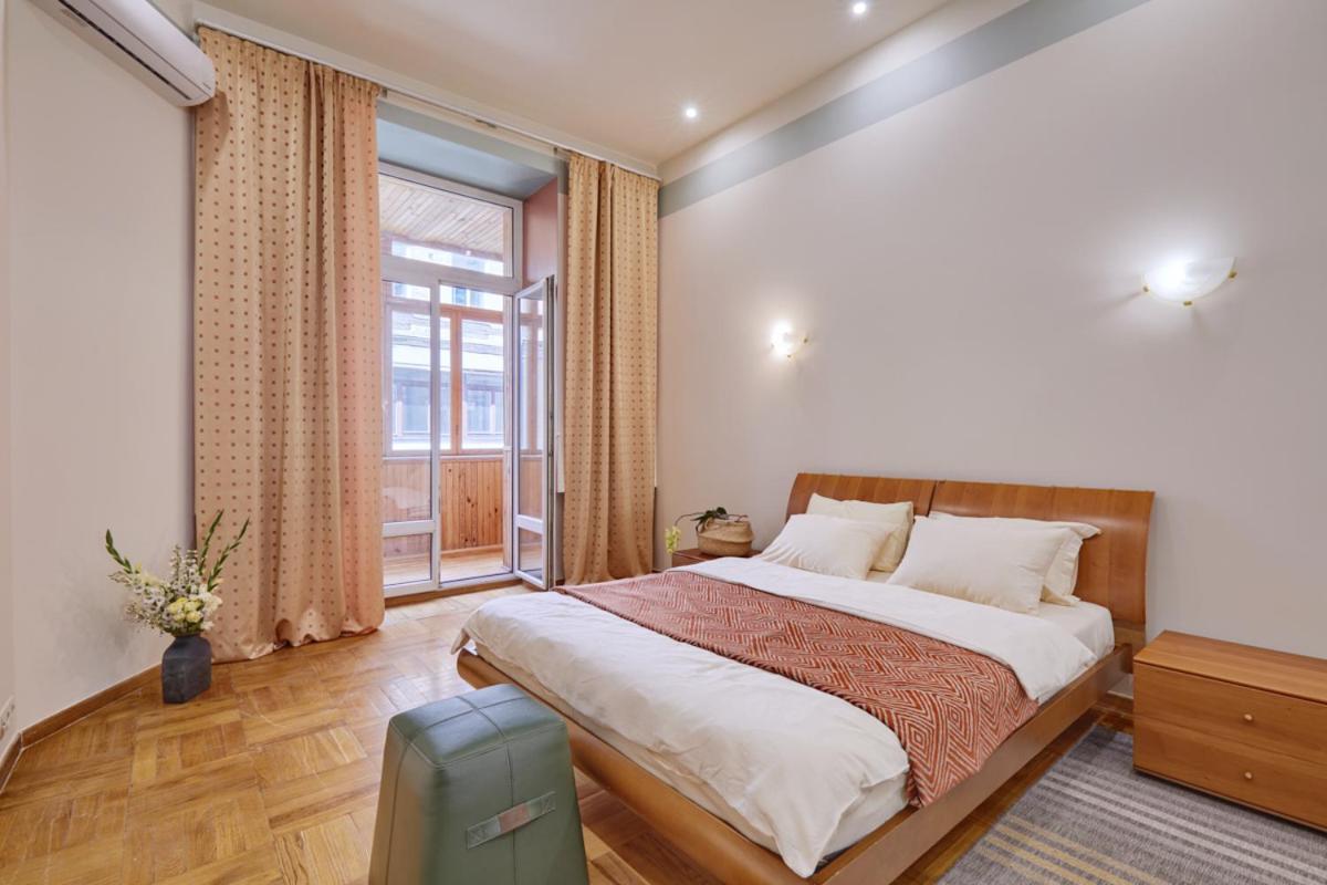 Apartments Near The Golden Gate Kiev Exterior foto